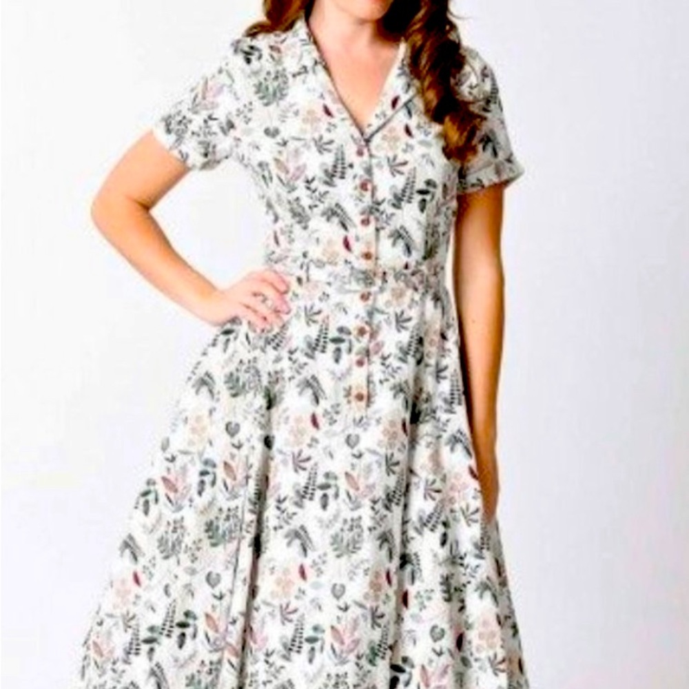 Collectif Caterina Autumn Leaves Swing Dress and embroidered cardigan UK12 USA-M